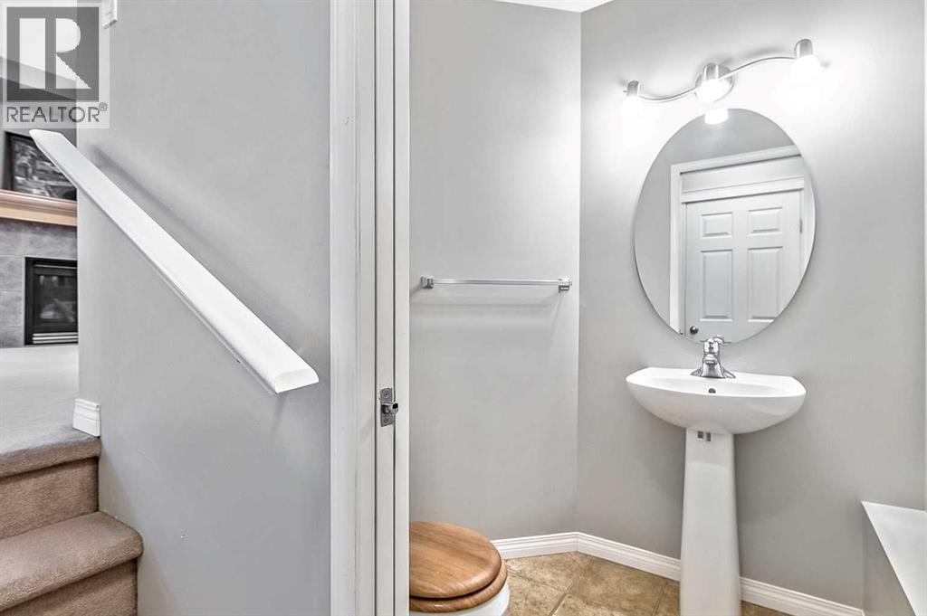 Single Family House for Sale in  Everglen Rise SW Evergreen Calgary 
