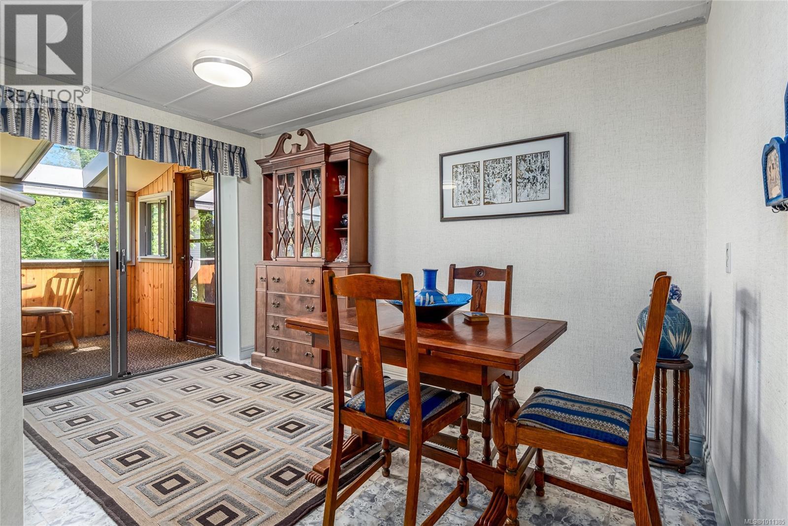 9437 MARTIN PARK DR - 16