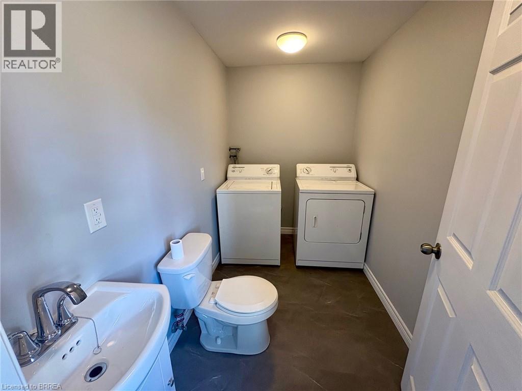Photo 24 of 139 Terrace Hill Street, Brantford ON