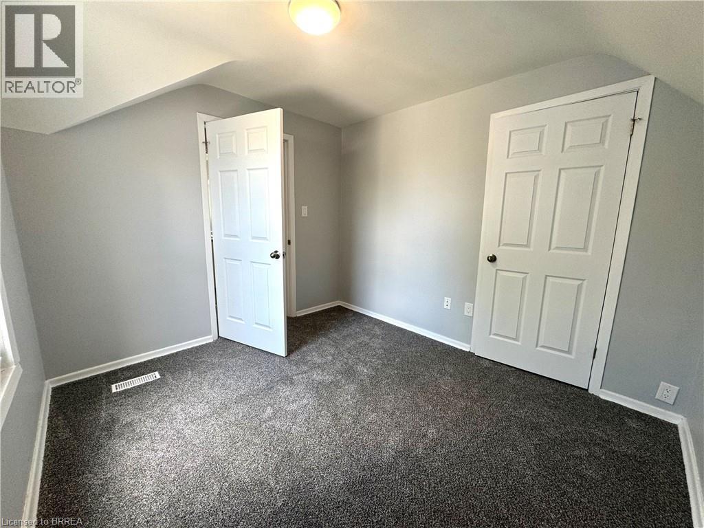 Photo 2 of 139 Terrace Hill Street, Brantford ON