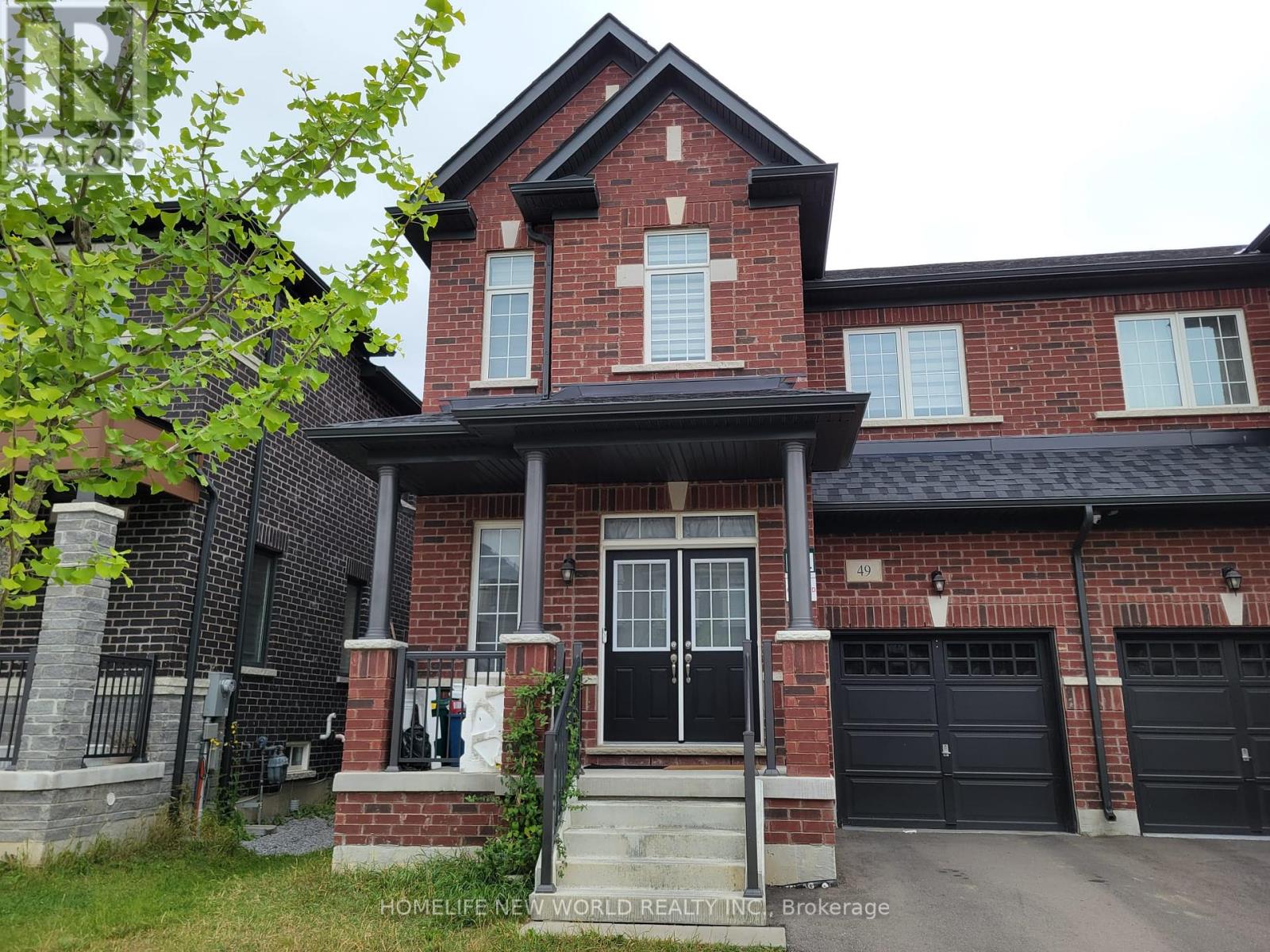 Photo 2 of 49 Willow Street, Markham ON
