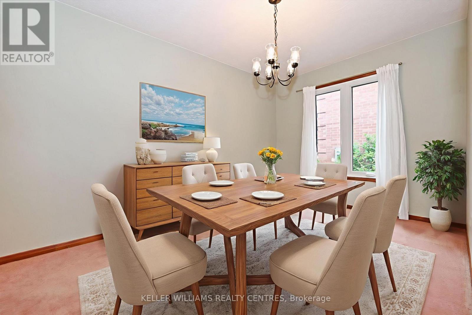 Photo 18 of 16 Lanewood Drive, Aurora ON