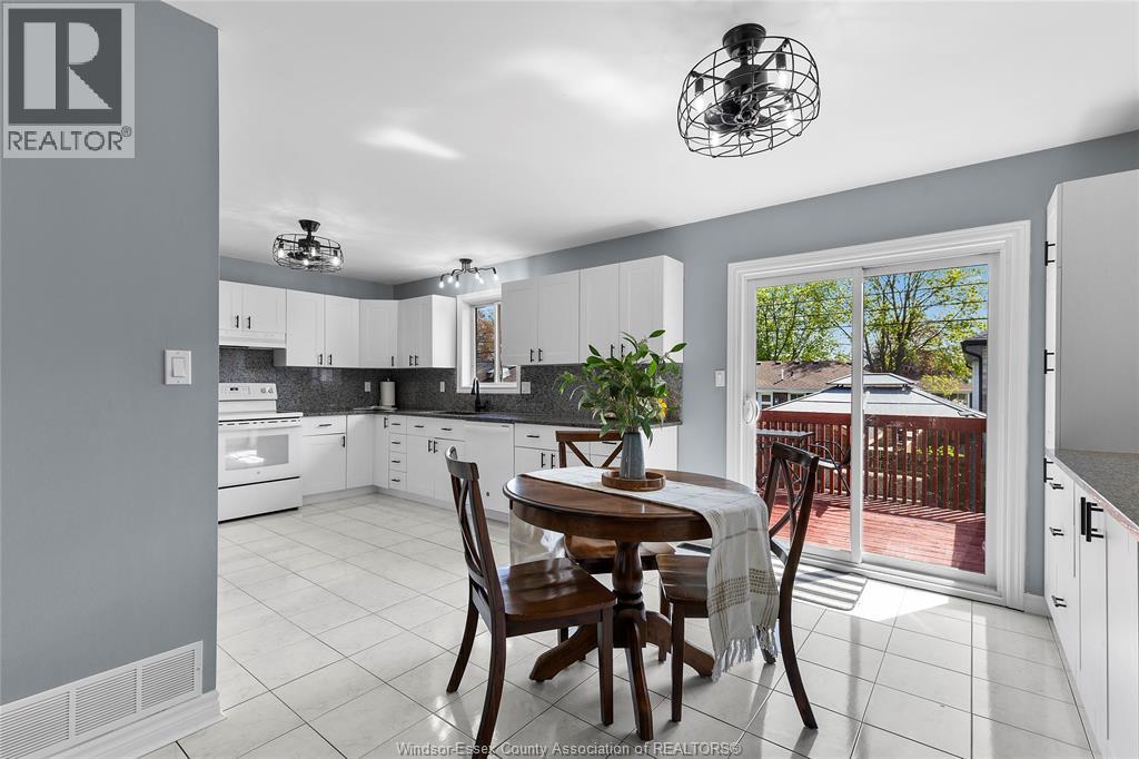 Photo 26 of 148 Riverview, Lasalle ON