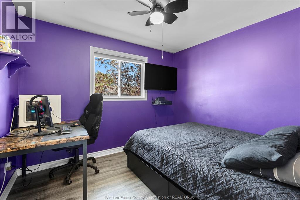 Photo 24 of 148 Riverview, Lasalle ON