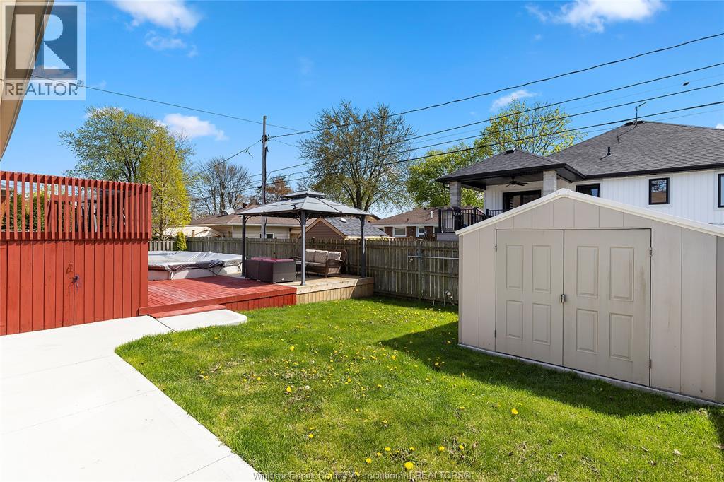 Photo 41 of 148 Riverview, Lasalle ON