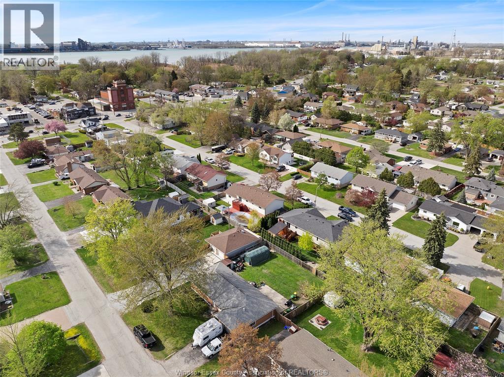 Photo 20 of 148 Riverview, Lasalle ON