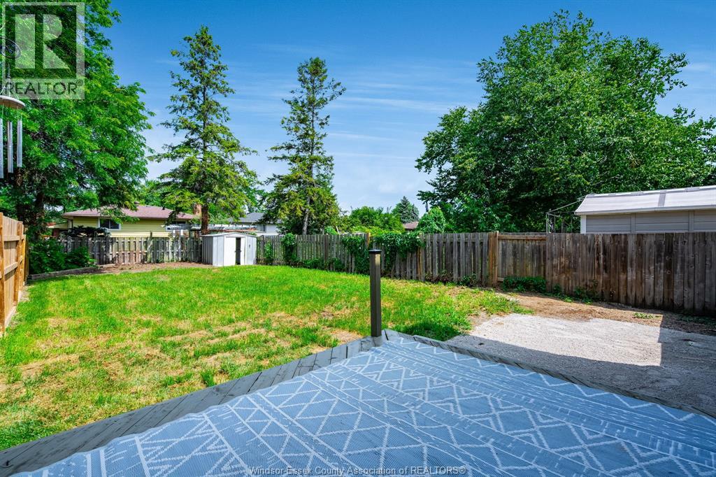 Photo 4 of 9388 Ryerson, Windsor ON