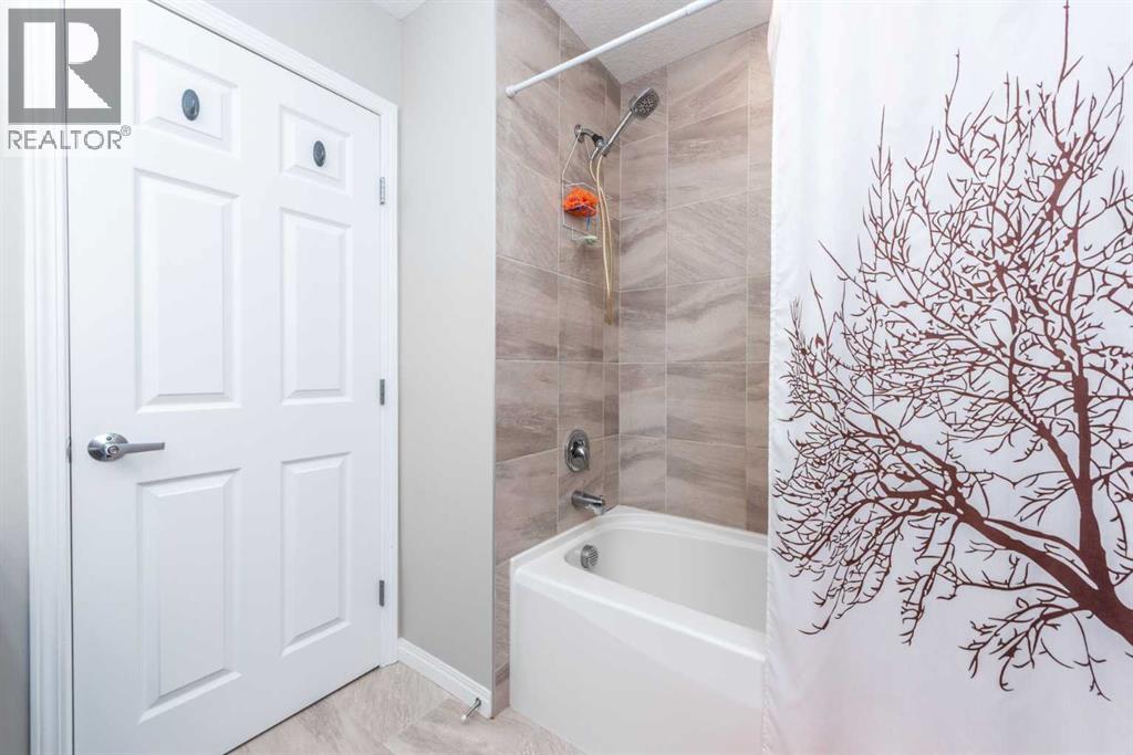 Photo 11 of 159 Windford Street Sw, Airdrie AB