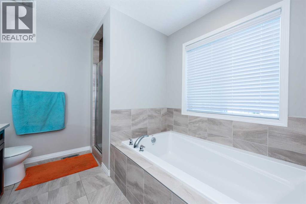 Photo 15 of 159 Windford Street Sw, Airdrie AB