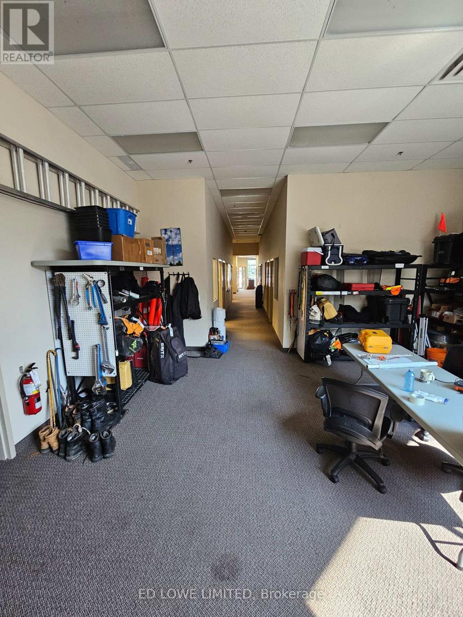 Photo 12 of 10 102 Commerce Park Drive, Barrie ON