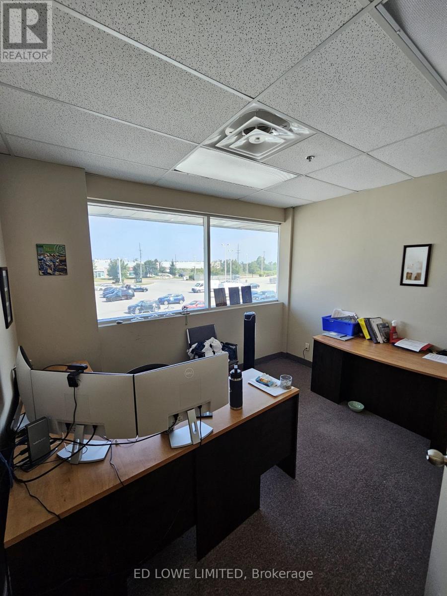 Photo 2 of 10 102 Commerce Park Drive, Barrie ON