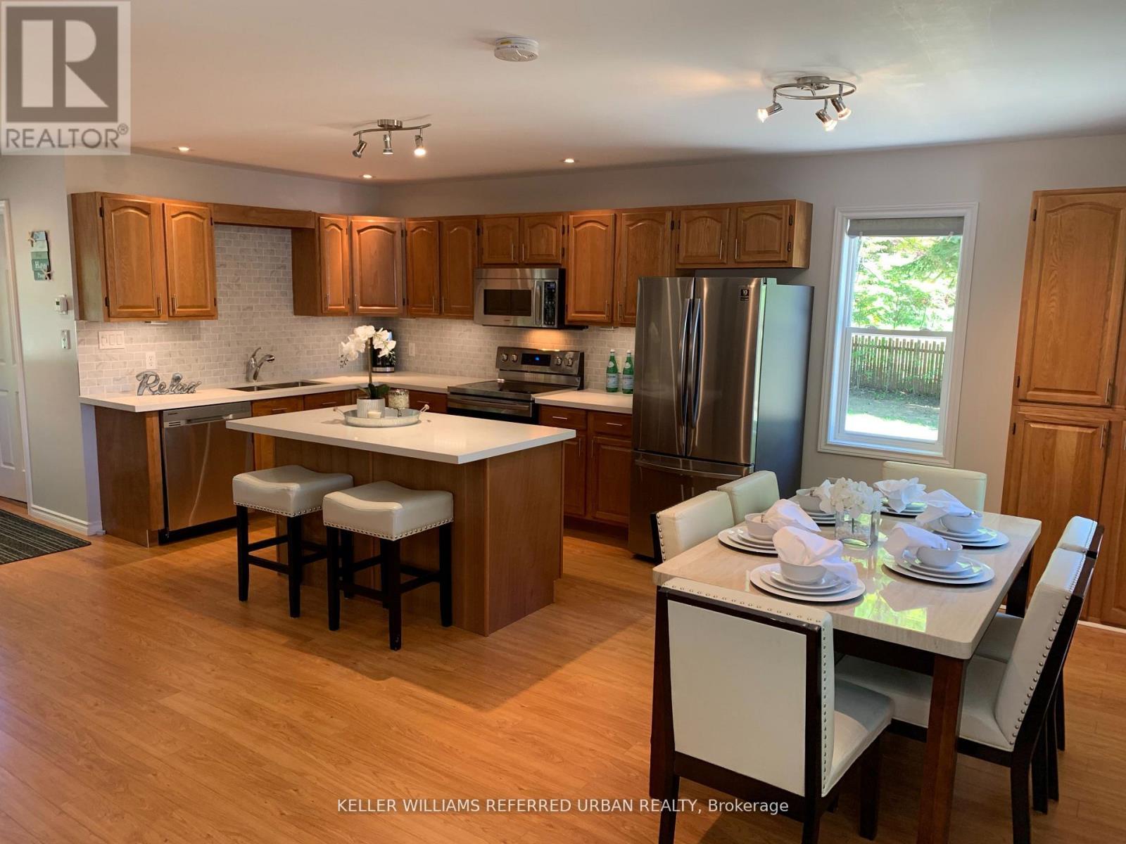 Photo 10 of 1833 Tiny Beaches Road S, Tiny ON