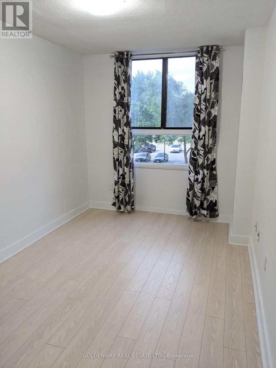 Photo 1 of 402 177 Linus Road, Toronto ON