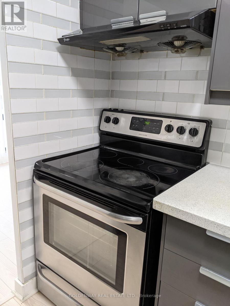 Photo 6 of 402 177 Linus Road, Toronto ON