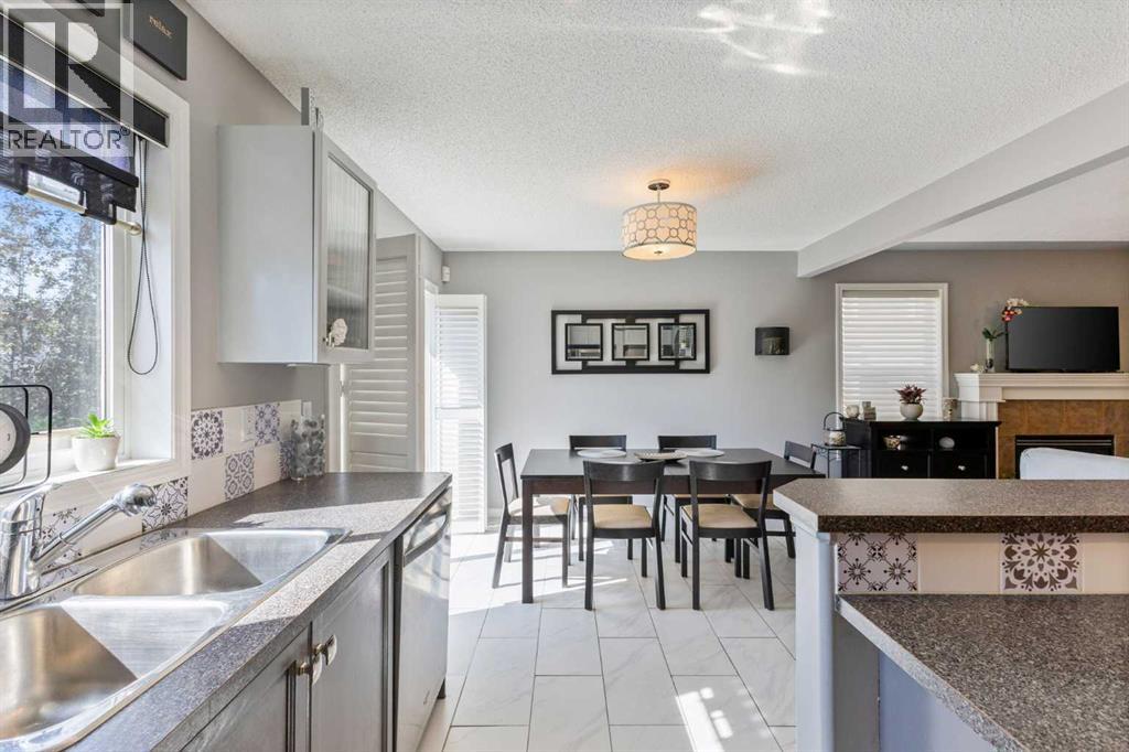 Single Family House for Sale in  Royal Birch Mount NW Royal Oak Calgary 
