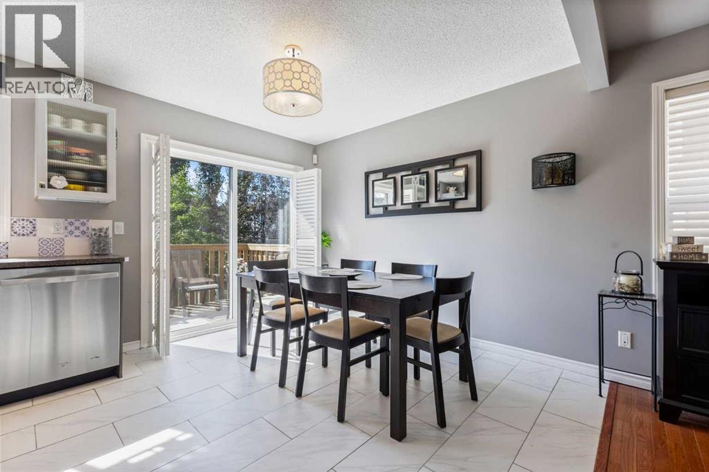 81 Royal Birch Mount NW, Calgary, Alberta