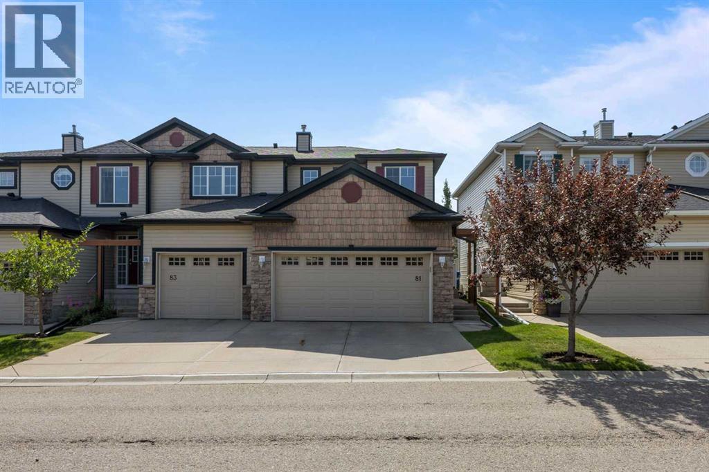 Single Family House for Sale in  Royal Birch Mount NW Royal Oak Calgary 