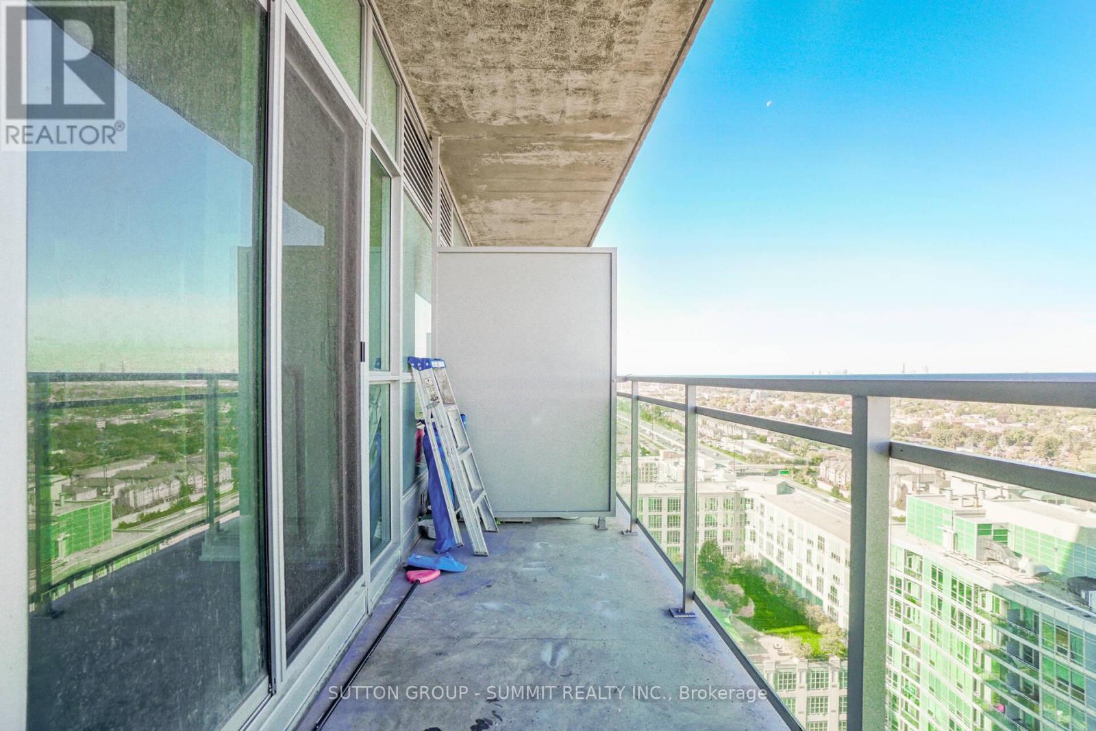 Photo 21 of 2822 165 Legion Road N, Toronto ON