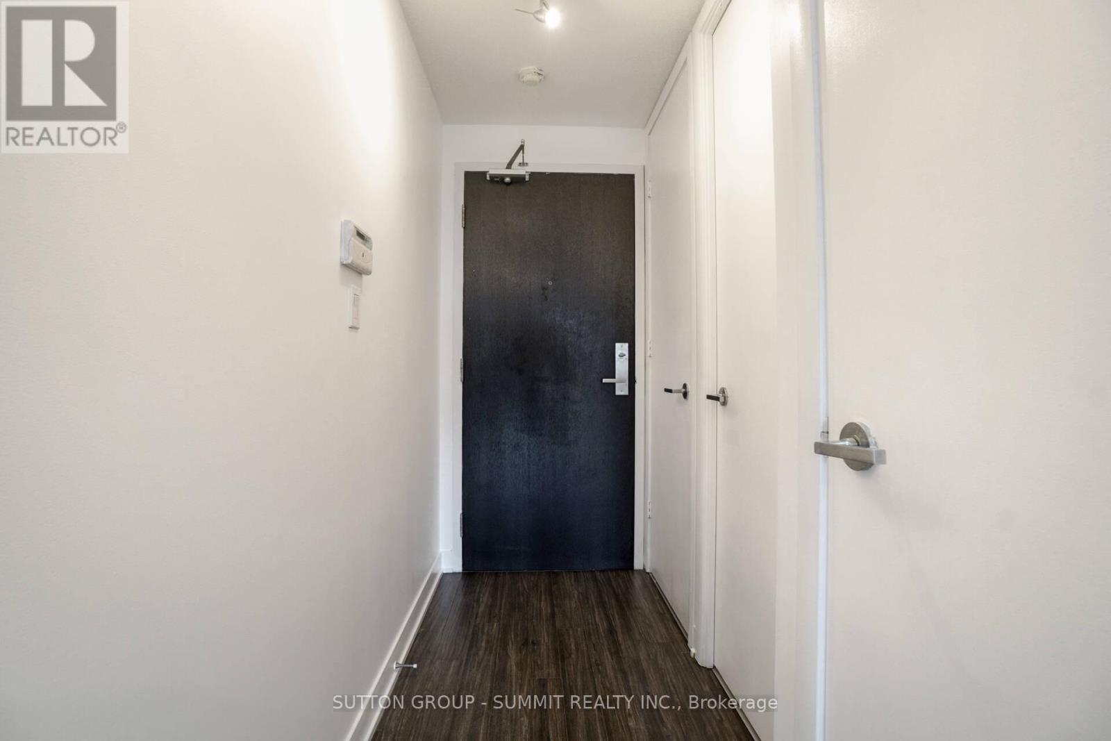 Photo 6 of 2822 165 Legion Road N, Toronto ON