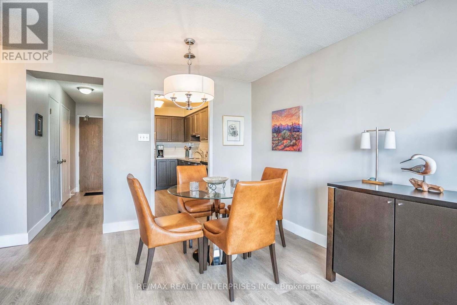 Photo 7 of 405 1110 Walden Circle, Mississauga ON