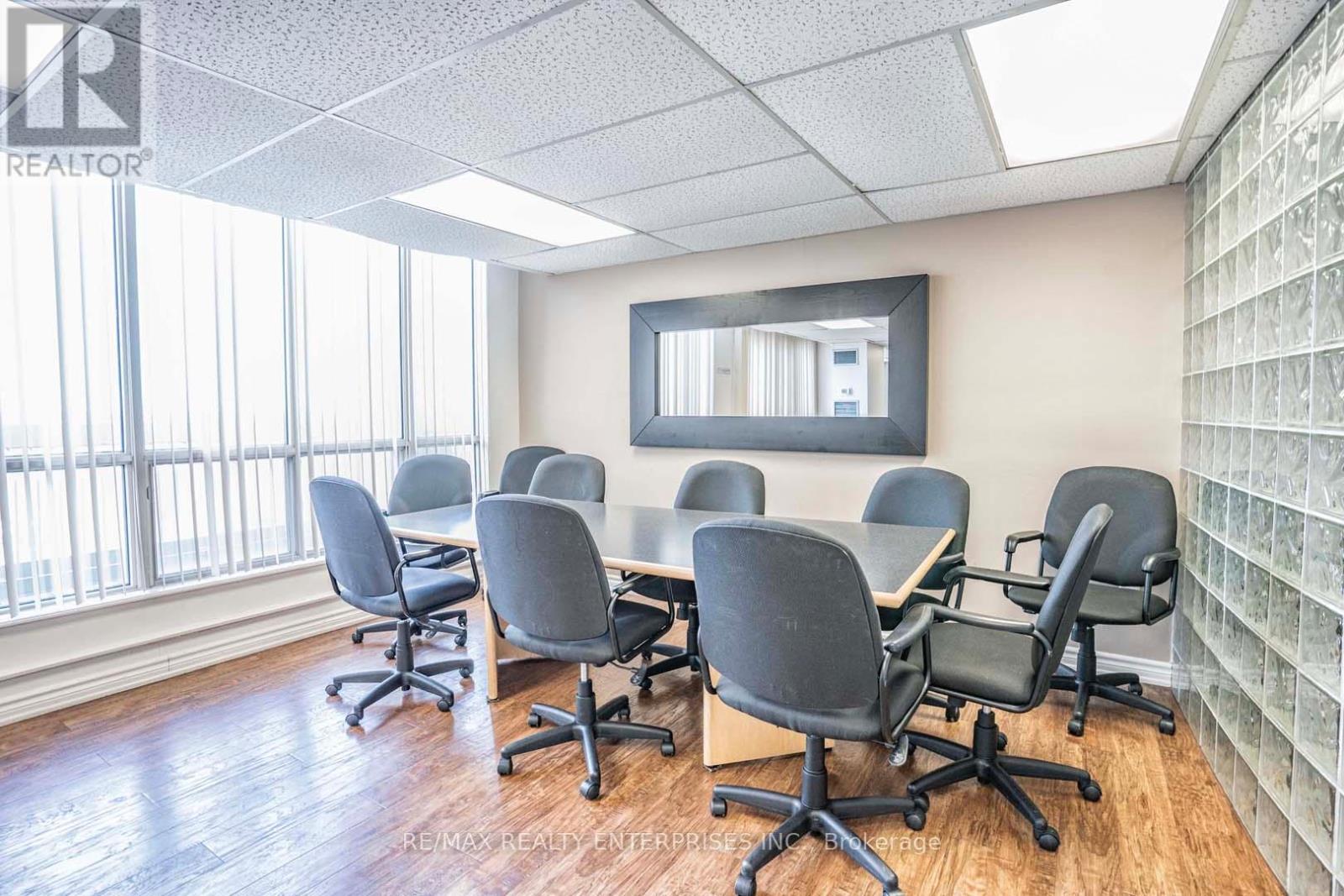 Photo 9 of 405 1110 Walden Circle, Mississauga ON
