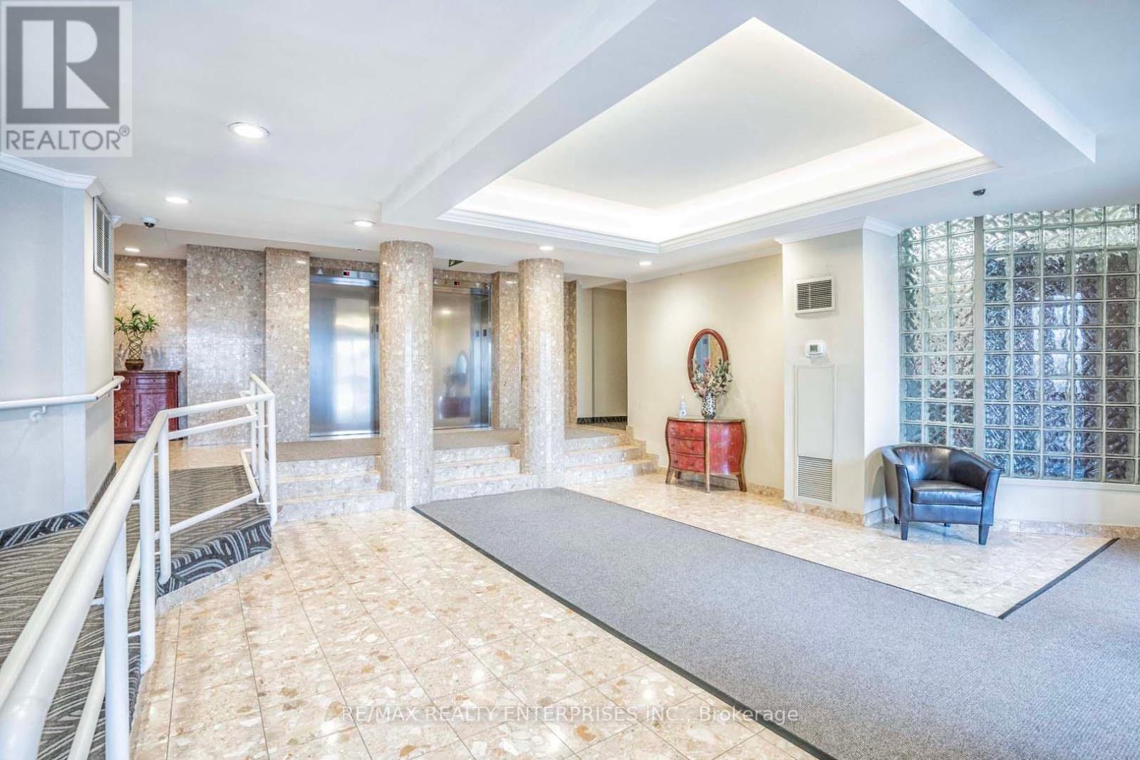 Photo 35 of 405 1110 Walden Circle, Mississauga ON