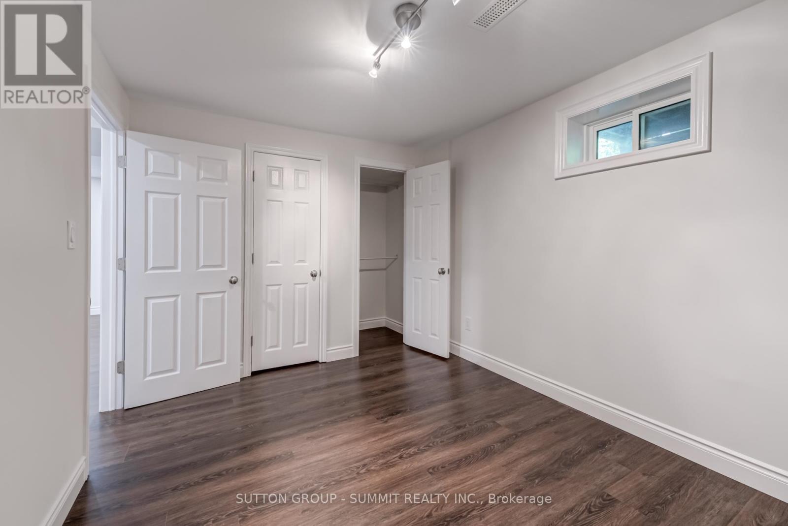 Photo 31 of 47 Rayside Drive S, Toronto ON