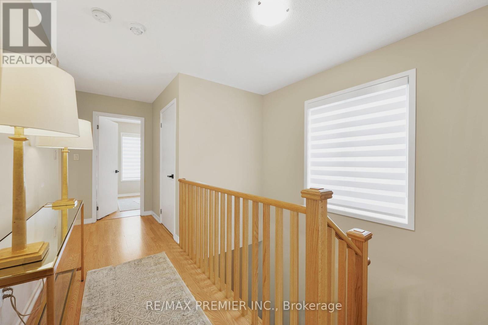 Photo 27 of 12 Heathrow Lane, Caledon ON