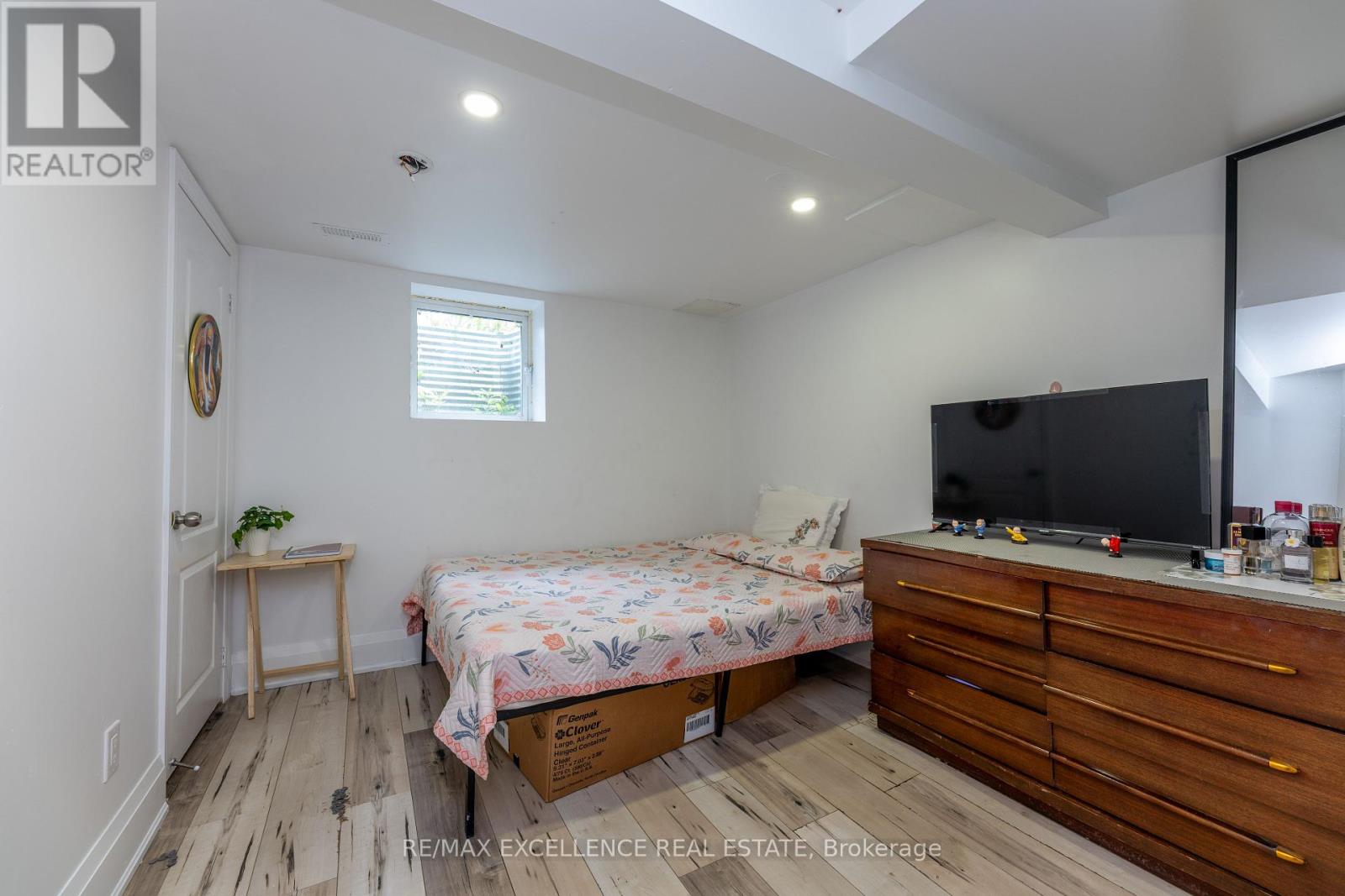 Photo 26 of 20 Hedgeson Court, Brampton ON