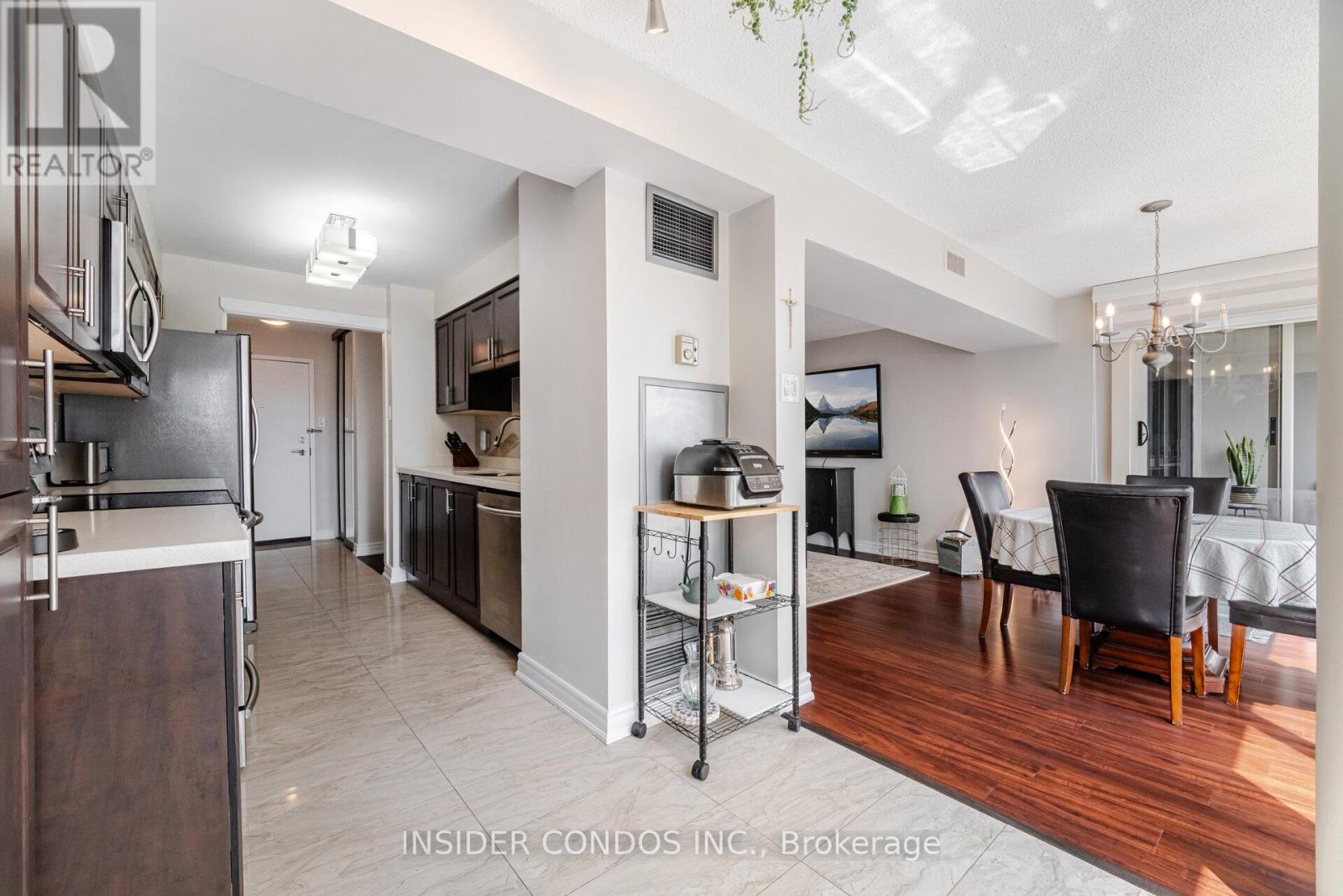 Photo 32 of 1402 350 Rathburn Road, Mississauga ON
