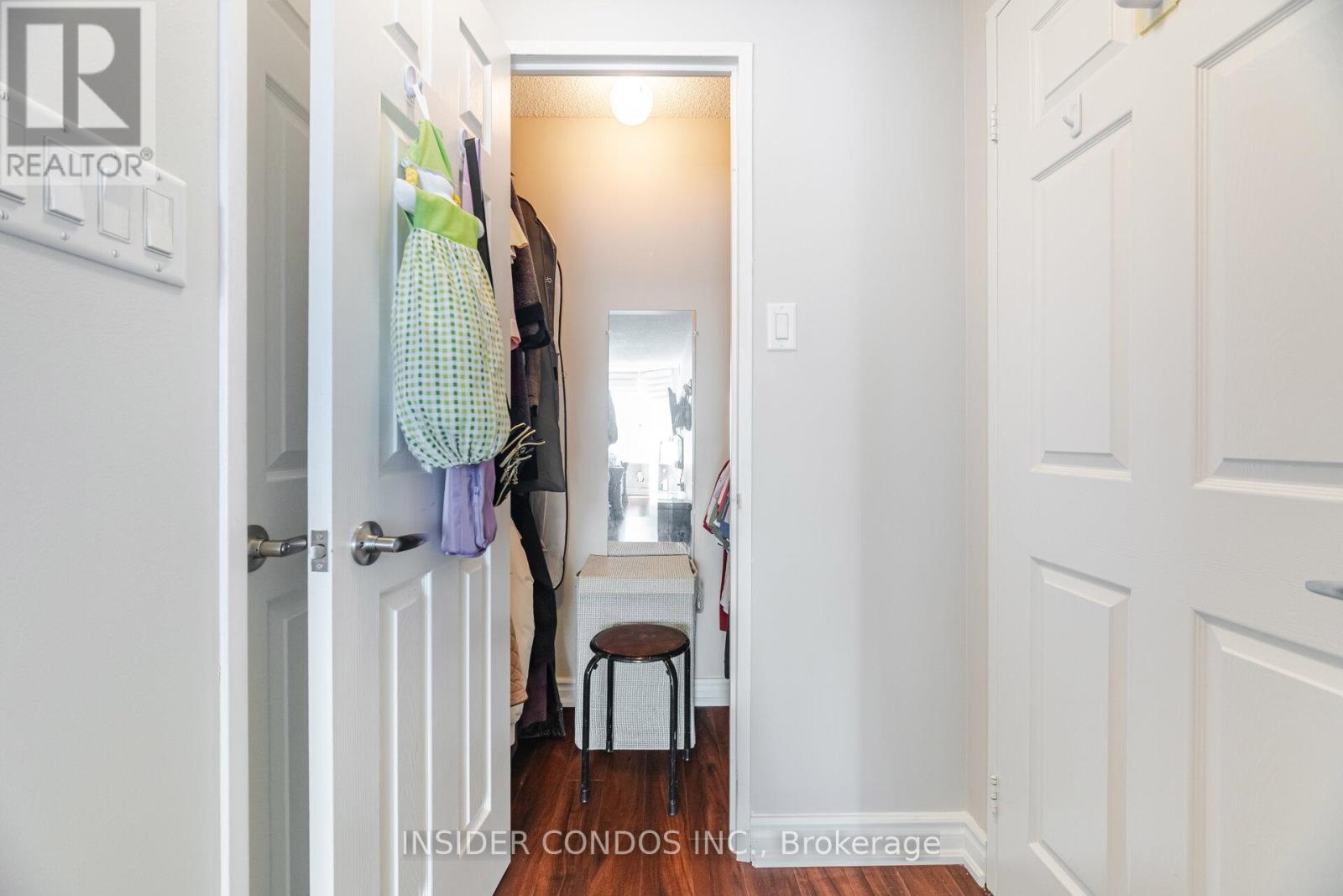 Photo 1 of 1402 350 Rathburn Road, Mississauga ON