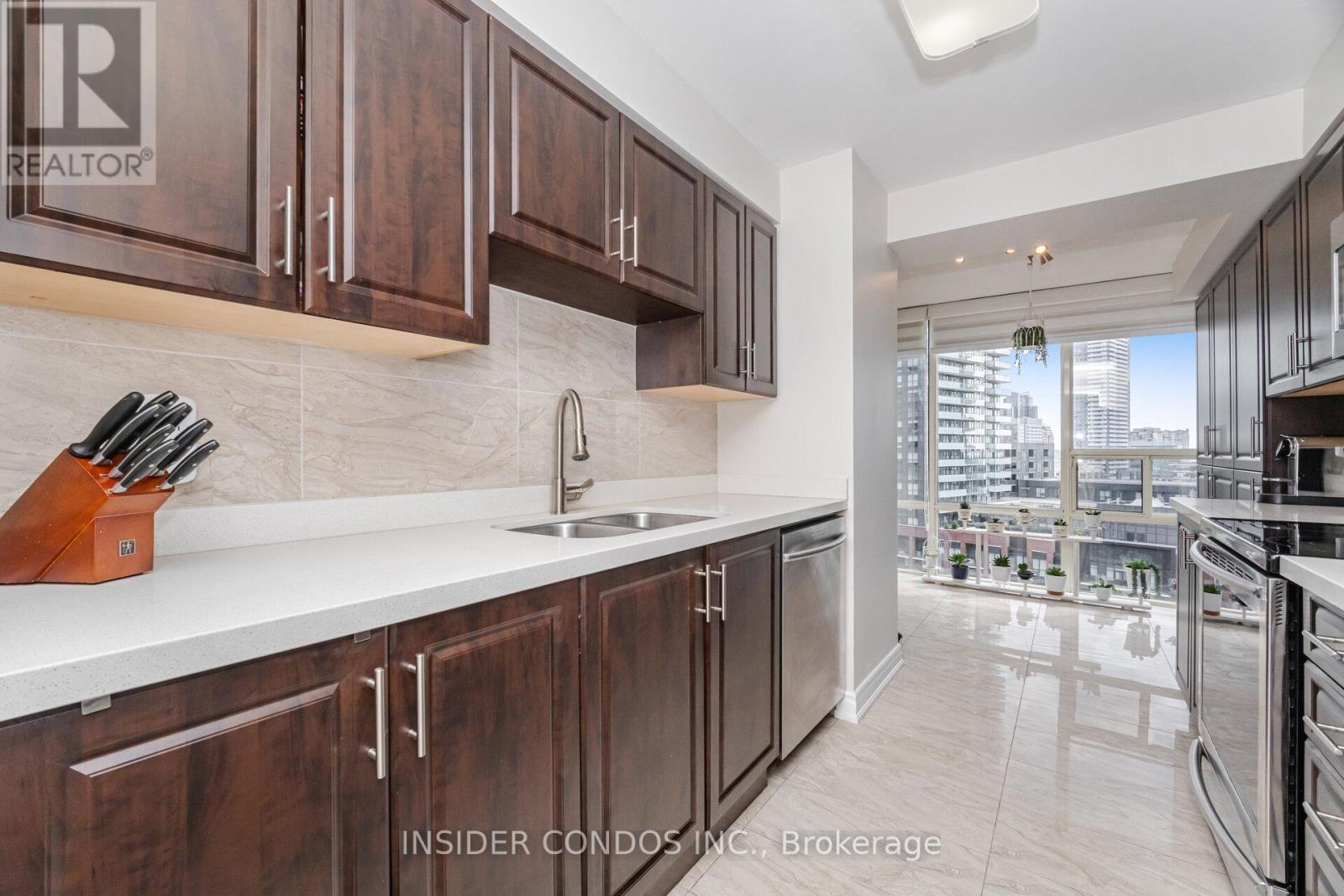 Photo 42 of 1402 350 Rathburn Road, Mississauga ON