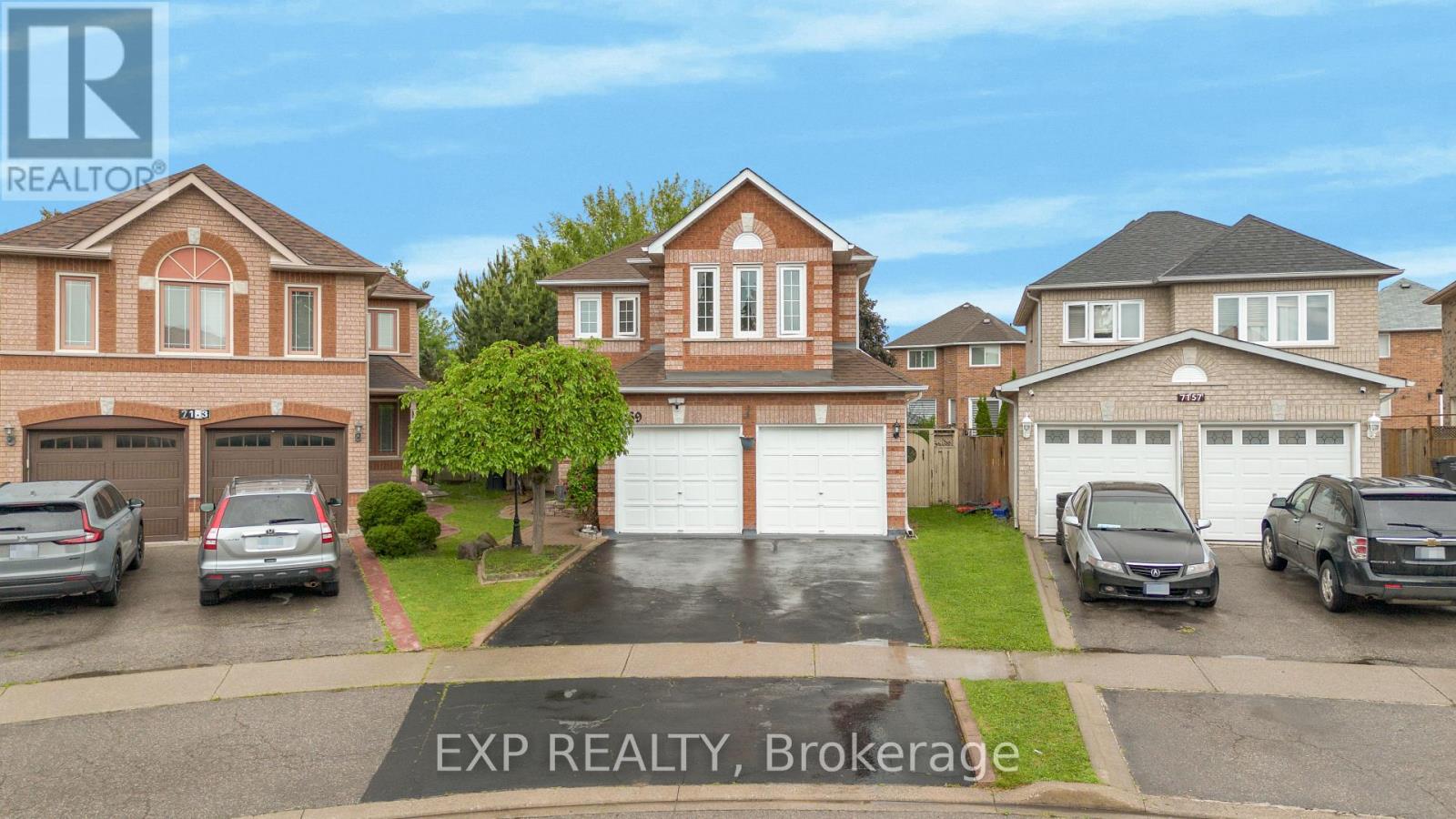 Photo 1 of 7159 Spyglass Crescent, Mississauga ON