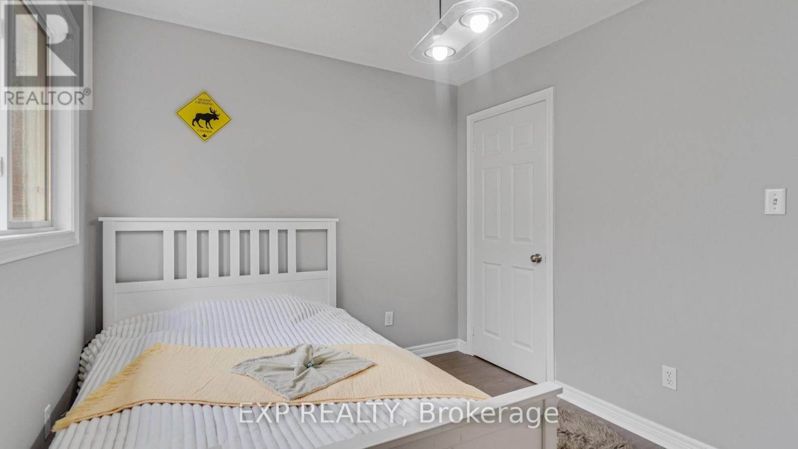 Photo 20 of 7159 Spyglass Crescent, Mississauga ON