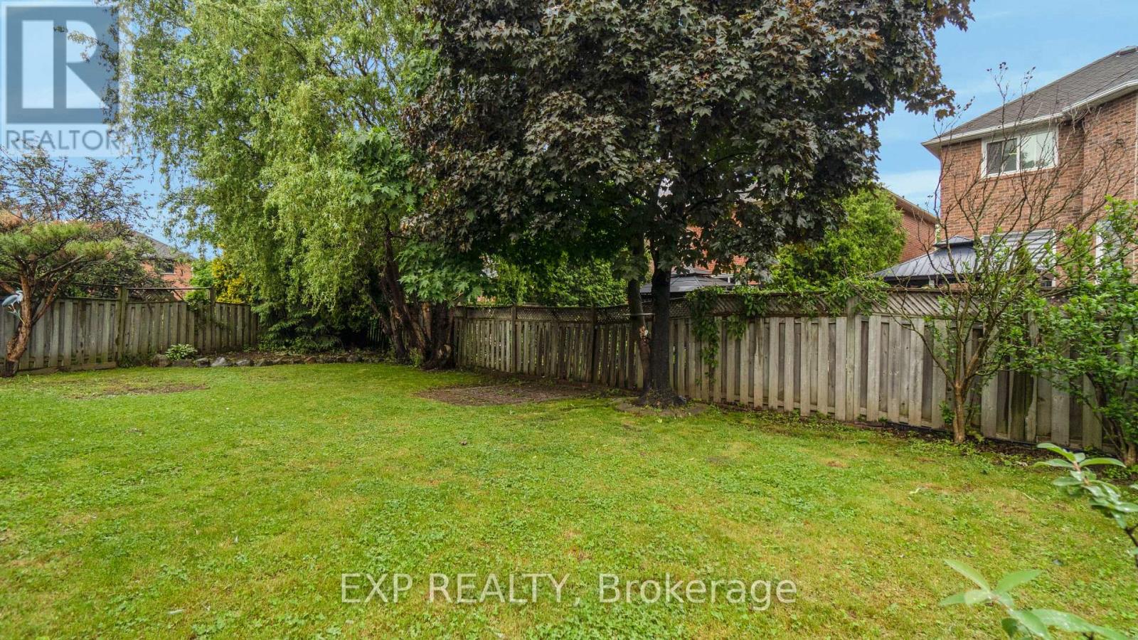 Photo 30 of 7159 Spyglass Crescent, Mississauga ON