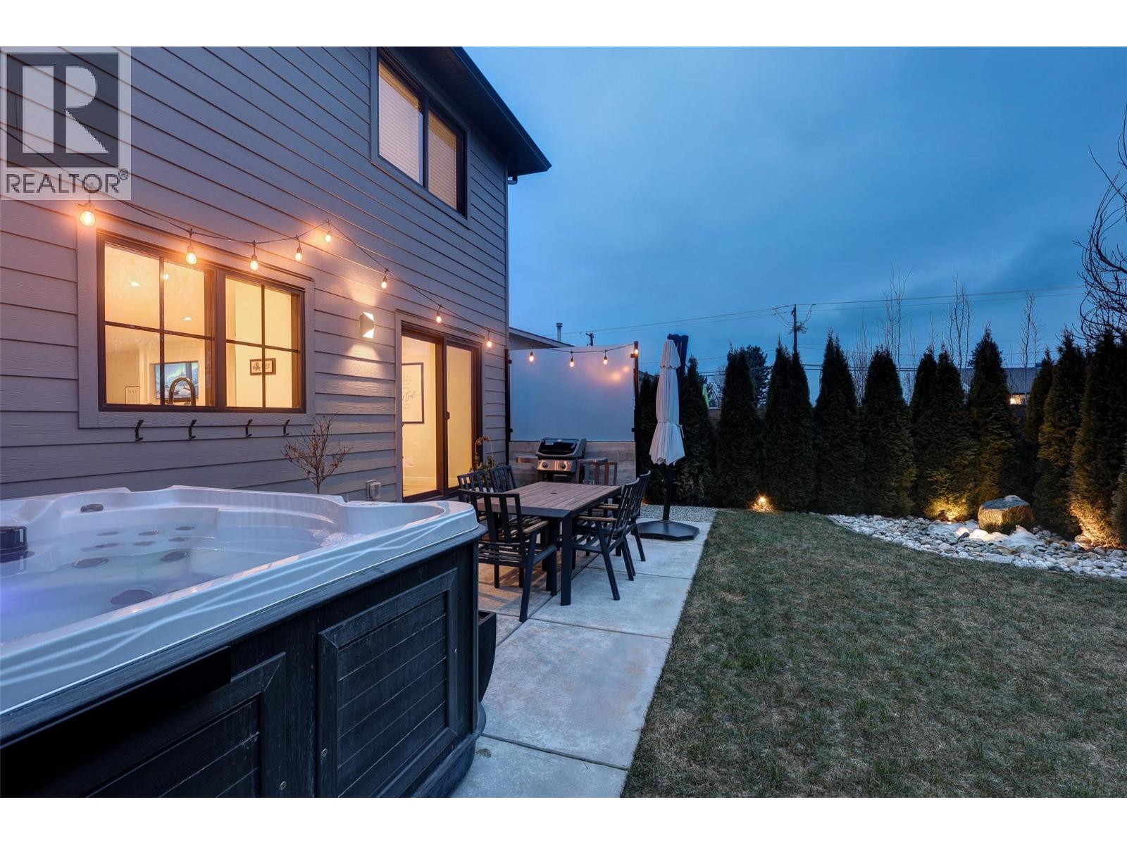  712 Schafer Road, Kelowna