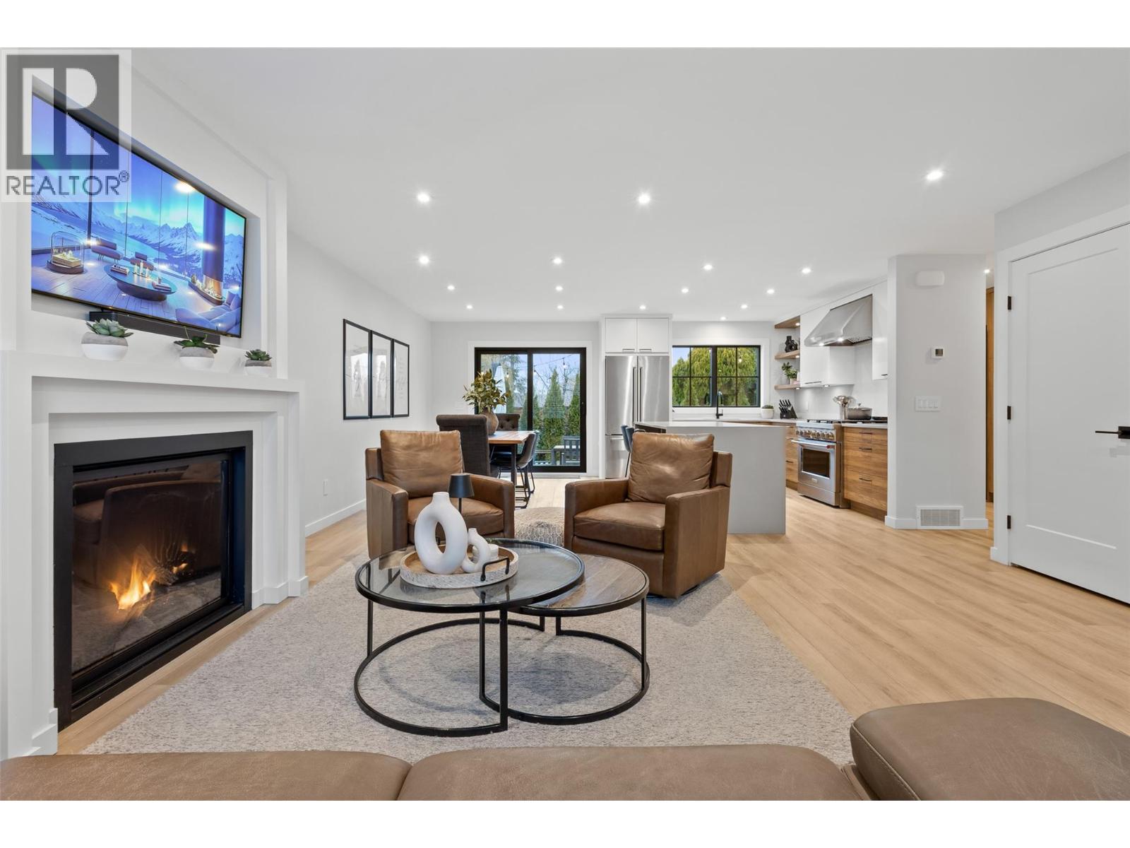  712 Schafer Road, Kelowna