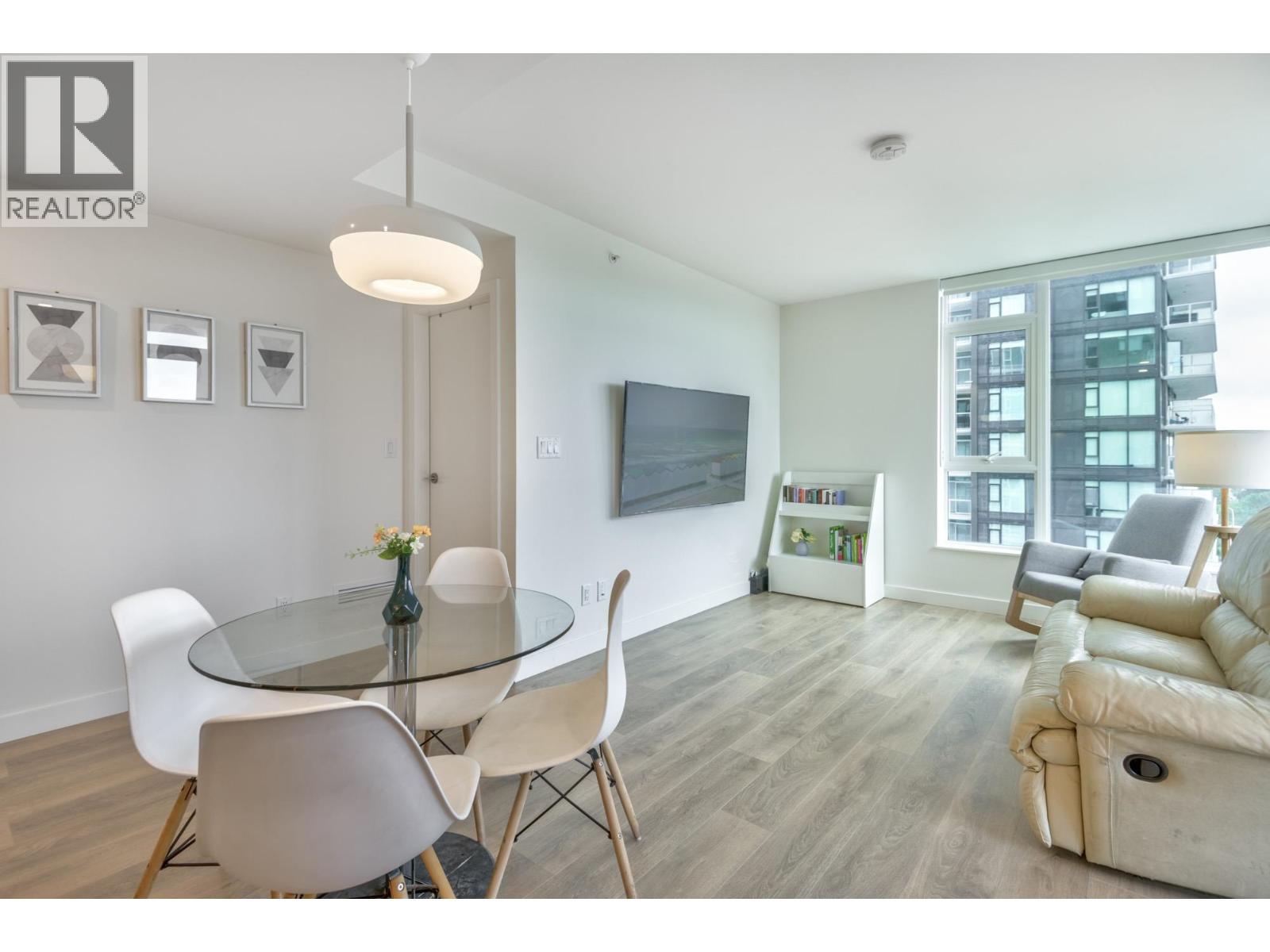Photo 5 of 1307 318 Alderson Avenue, Coquitlam BC