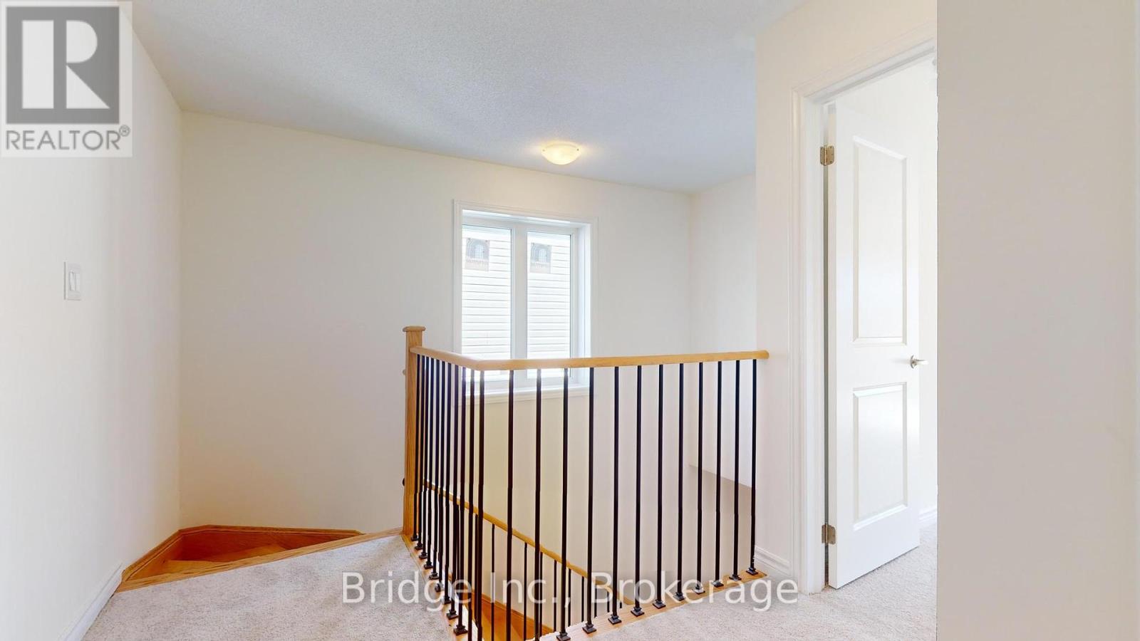 12 HILLCROFT WAY - 19