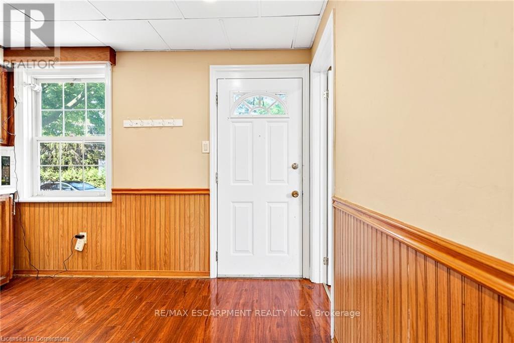 Photo 1 of 111 Leland Street, Hamilton ON