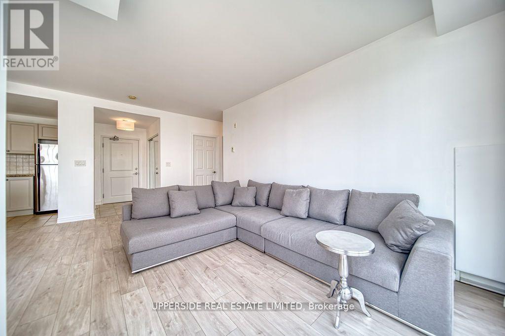 Photo 14 of 303 148 Third Street, Cobourg ON