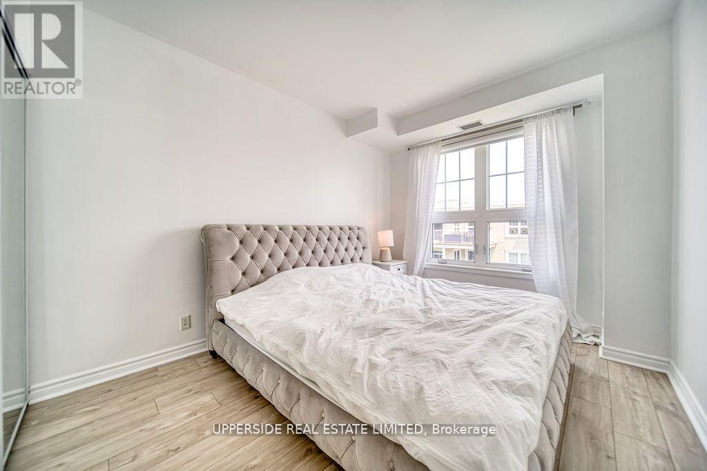 Photo 3 of 303 148 Third Street, Cobourg ON