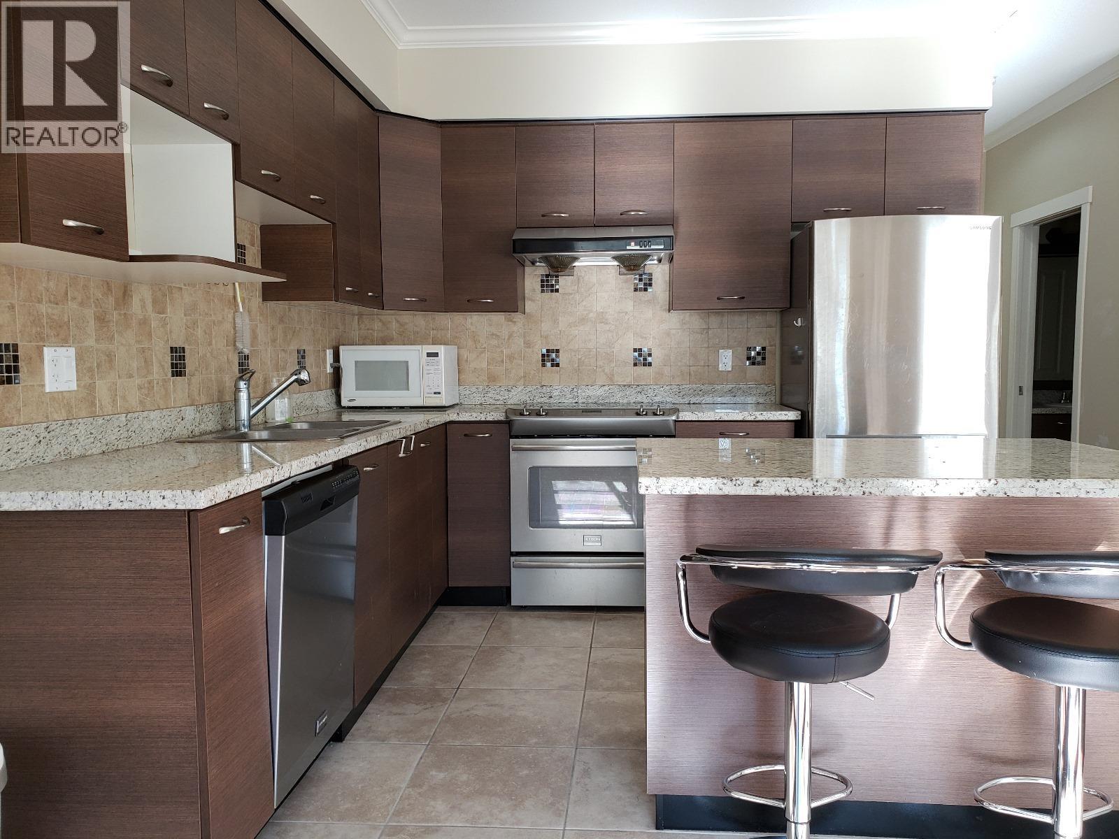 Photo 2 of 14 5580 Moncton Street, Richmond BC