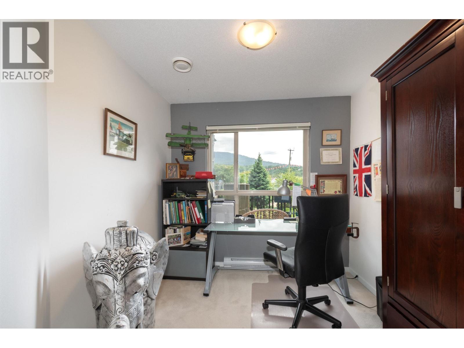 Photo 15 of 211 3178 Dayanee Springs Boulevard, Coquitlam BC