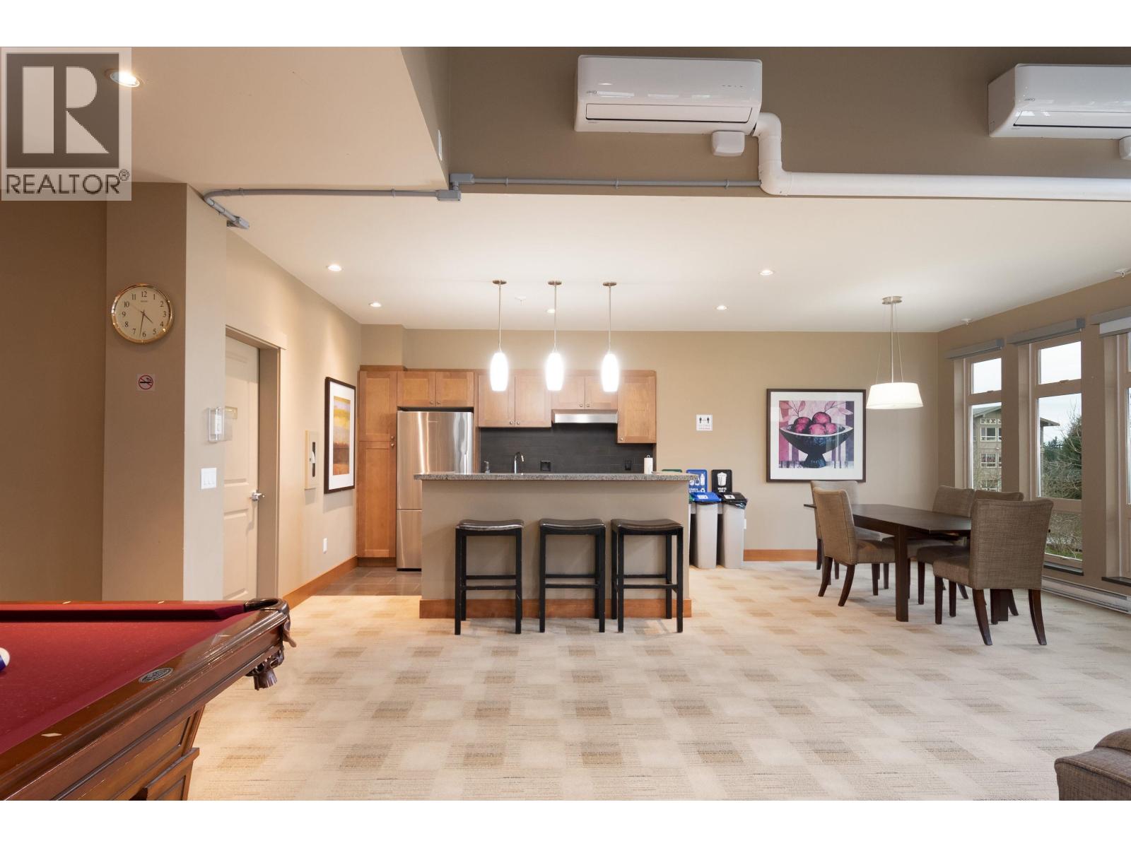 Photo 22 of 211 3178 Dayanee Springs Boulevard, Coquitlam BC