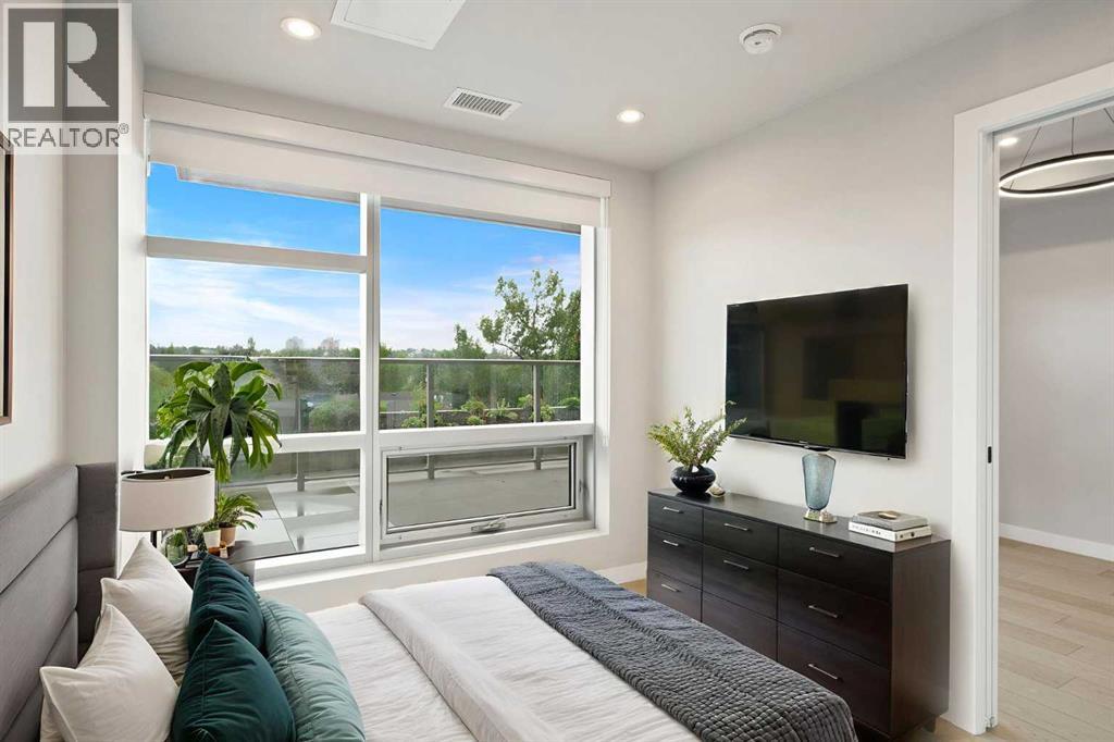 Single Family House for Sale in   A Street NW West Hillhurst Calgary 