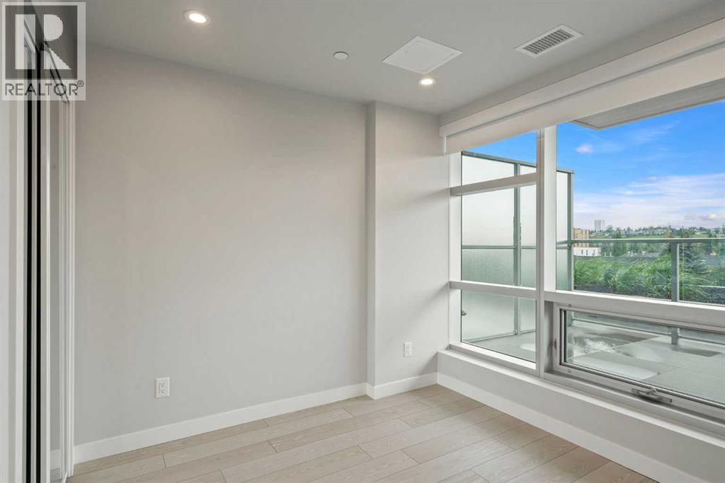 Single Family House for Sale in   A Street NW West Hillhurst Calgary 