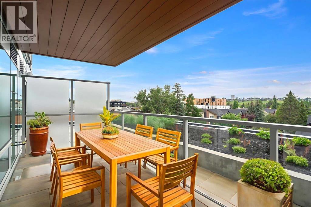 Single Family House for Sale in   A Street NW West Hillhurst Calgary 