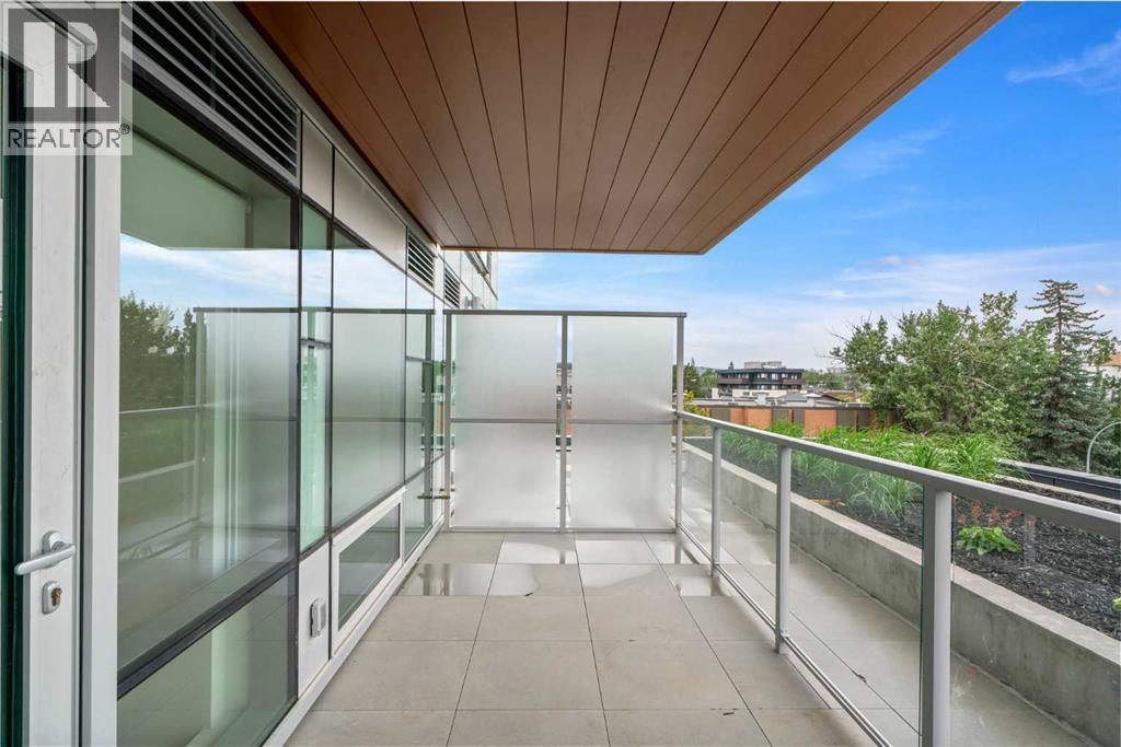 Single Family House for Sale in   A Street NW West Hillhurst Calgary 