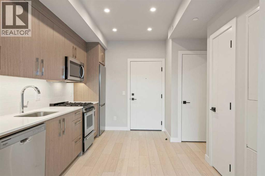 Single Family House for Sale in   A Street NW West Hillhurst Calgary 